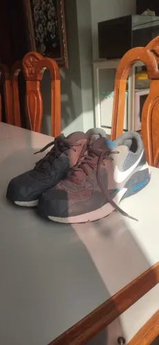 TÊNIS NIKE AIR MAX - USADO POUQUISSIMAS VEZES