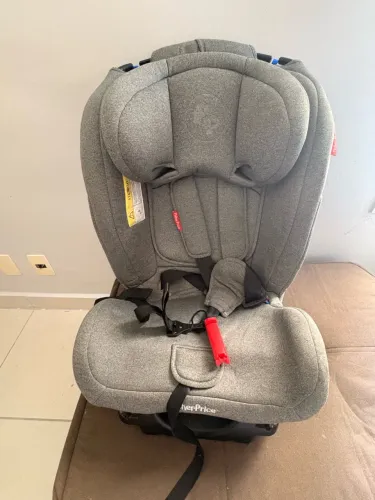 Cadeirinha de carro com Isofix