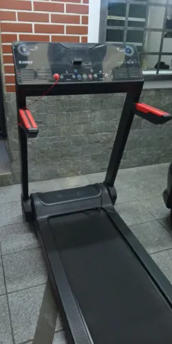 Esteira Ergométrica GENIS GT 2000