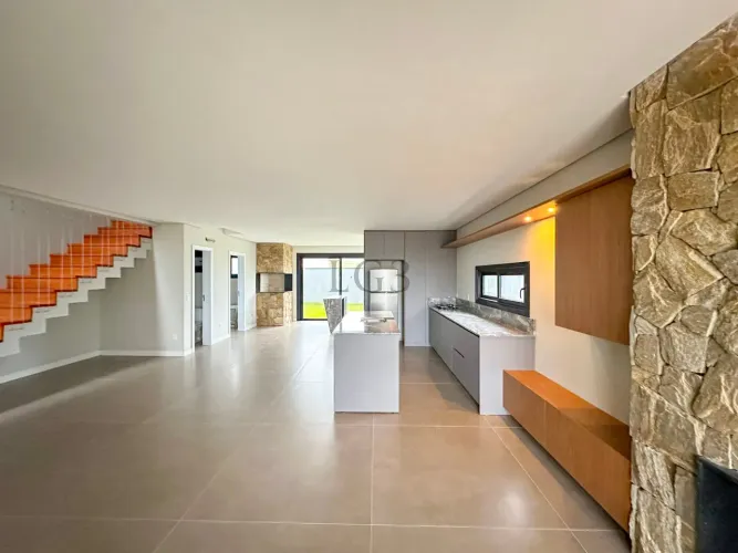 Mirá - LOCAÇÃO | Casa nova com 3 quartos em Condomínio Fechado de Gravataí