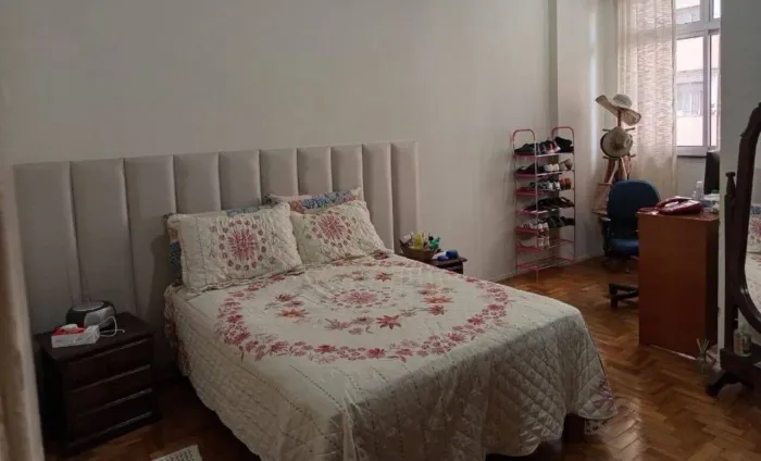 Apartamento reformado no Centro de BH Charmoso apartamento à venda no Centro de Belo Horiz