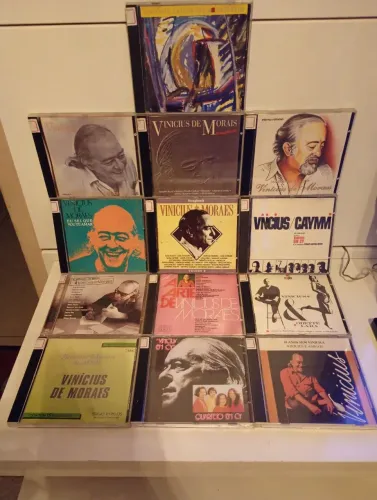 COLEÇÃO DE CDS DO VINÍCIUS DE MORAES