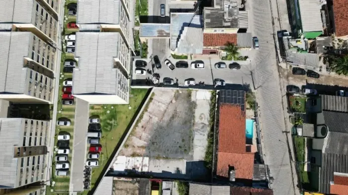 Terreno em Candeias/PE com 820m2 - Vendo - Alugo - Troco