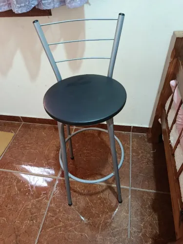 Banqueta de alumínio