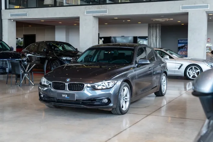 BMW 320I A 2.0 Turbo/activeflex 16V 184cv 4P 2018