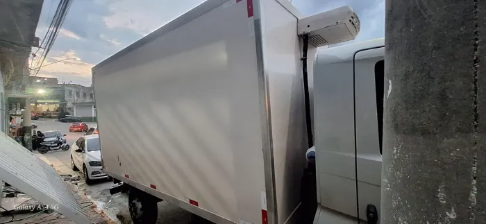 Baú Refrigerado VUC