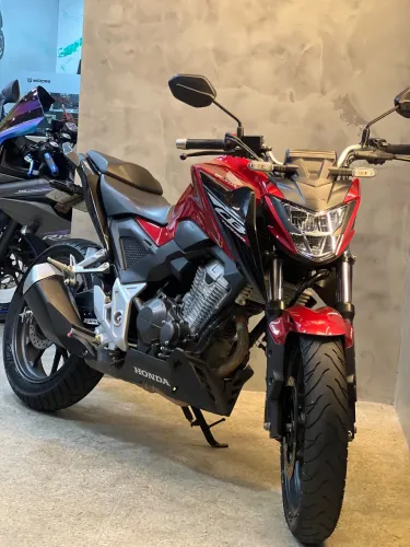 TWISTER 300F ABS 2025