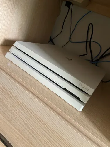 PS4 PRO DESBLOQUEADO 2TB
