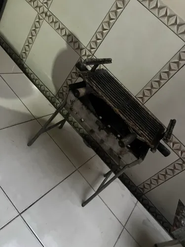 Vendo churrasqueira 