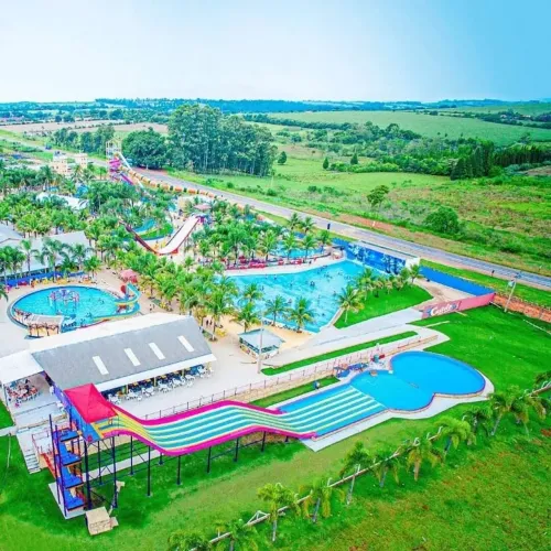 Resort em Barreiros - Campina do Monte Alegre