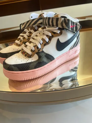 tenis nike air force 1 mid animal print 36
