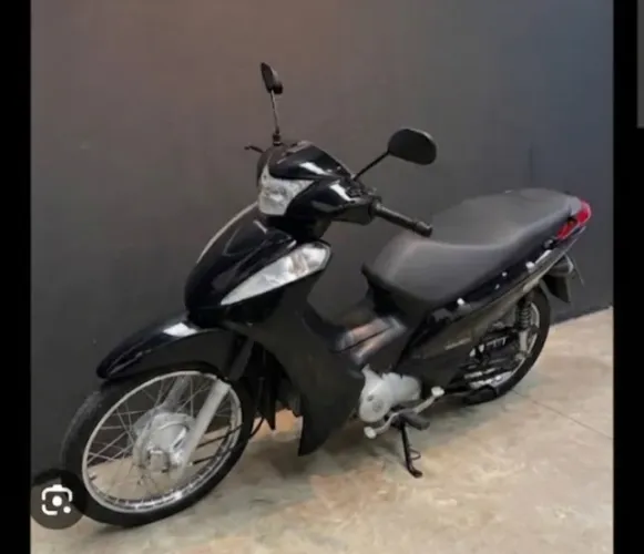 Troco moto por carro