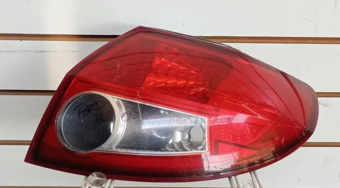 LANTERNA FORD KA 08/11 RH