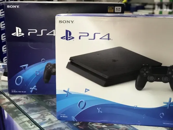 Playstation 4 Slim 500gb Seminovo - Aceitamos Trocas LEIA
