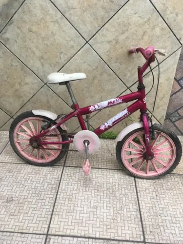 Bicicleta aro 14 *leia