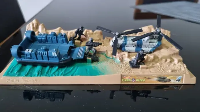 Hot Wheels Planet Micro Usado Excelente Estado Raridade