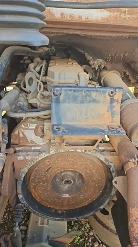Motor Cummins eletrônico Volkswagen 8150 usado