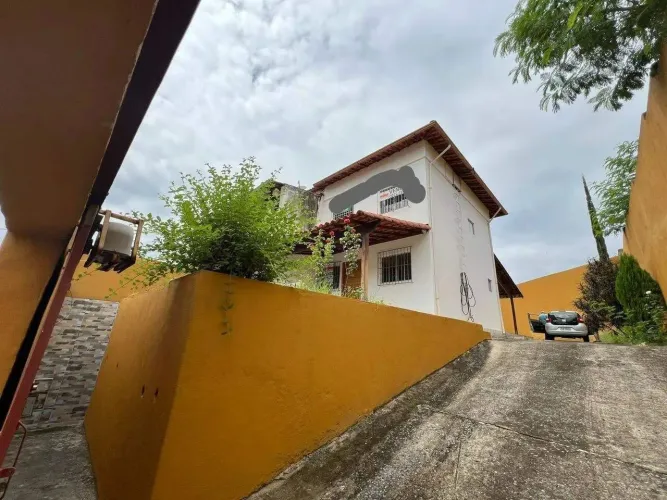 Maravilhosa casa em lote de 525 m² no Bairro Ribeiro de Abreu