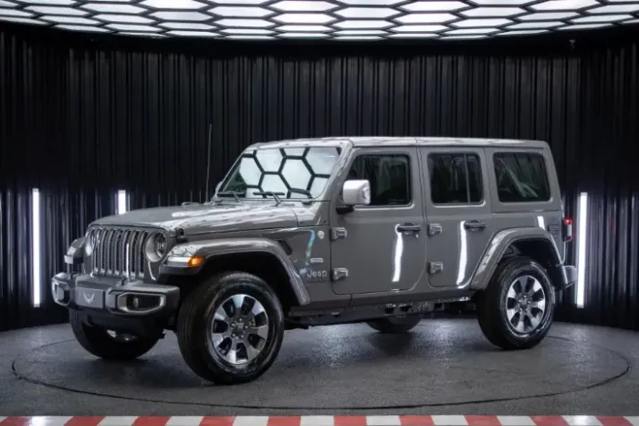 Jeep Wrangler Sahara