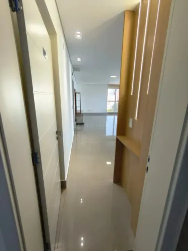 Apartamento 03 Suítes - Zona 03