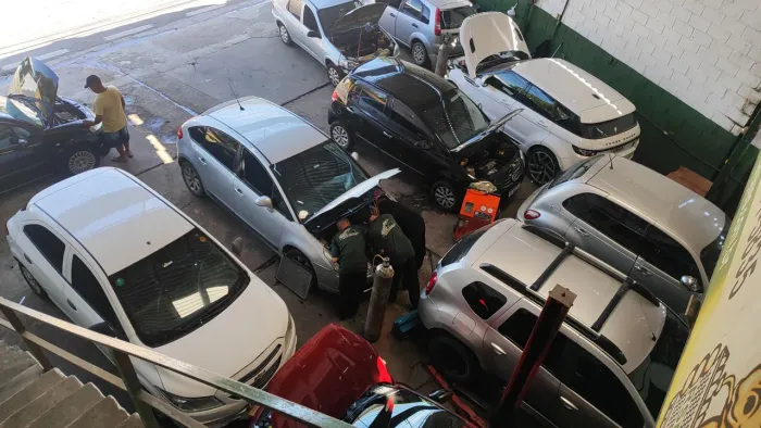 Vendo imóvel com a oficina de ar condicionado radiadores e mecânica leve