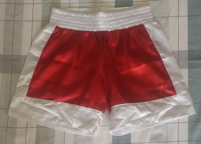 Short infantil para fantasia de boxeador