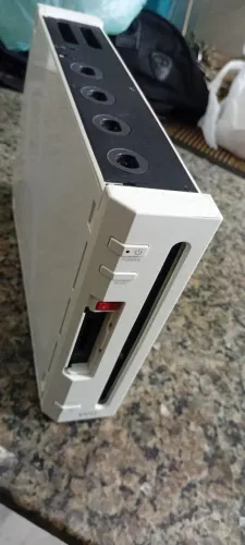 Console Nintendo Wii sem fonte e sem controle  , testar na hora 