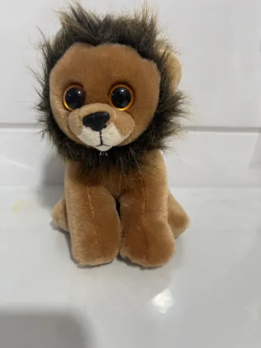 Leão de pelúcia 