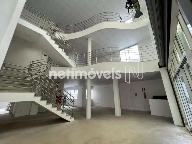 Prédio Corporativo Prado BH  765m²;, 10 Vagas, Elevador e Acessibilidade