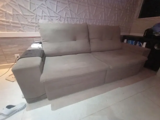 Sofá retrátil