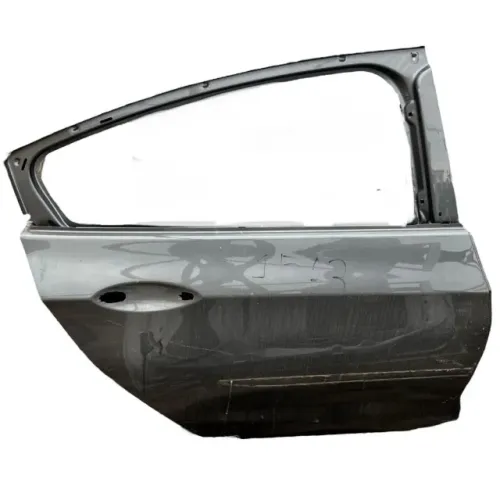 Porta Cruze Sedan Traseira Direita * 2016 A 2023 Direito Cinza 