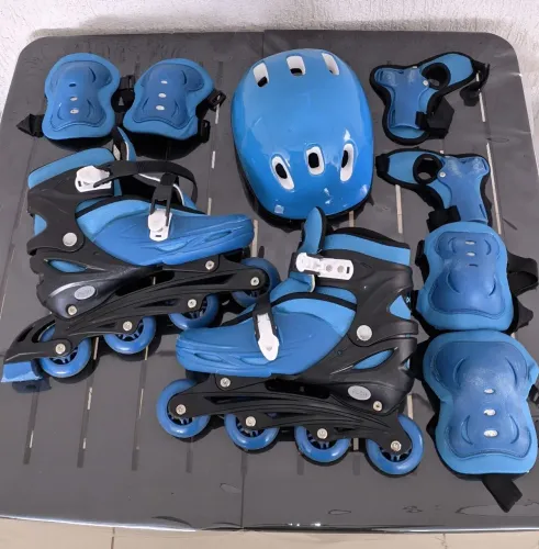Kit Patins Radical Ajustável Azul P 37-40 - Bel Sports
