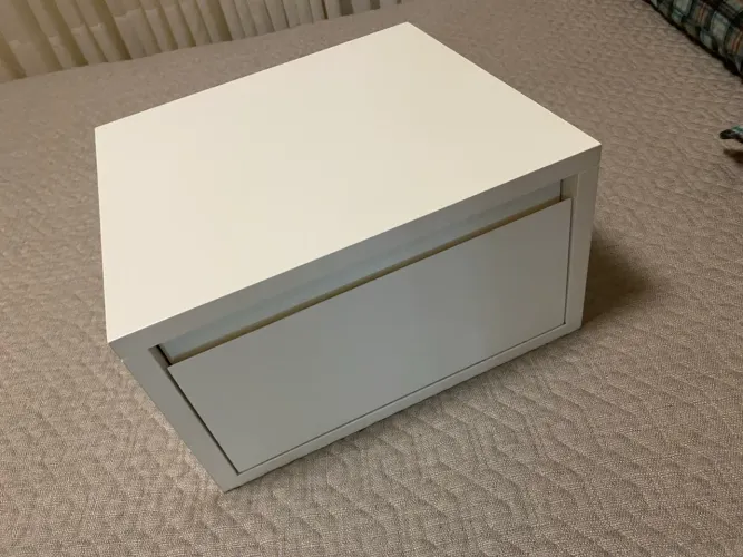 Criado mudo 1 gaveta 