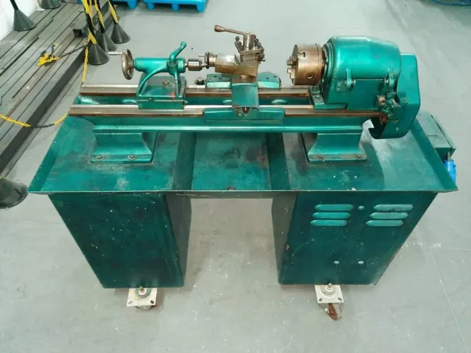 Torno trifásico convencional 220v