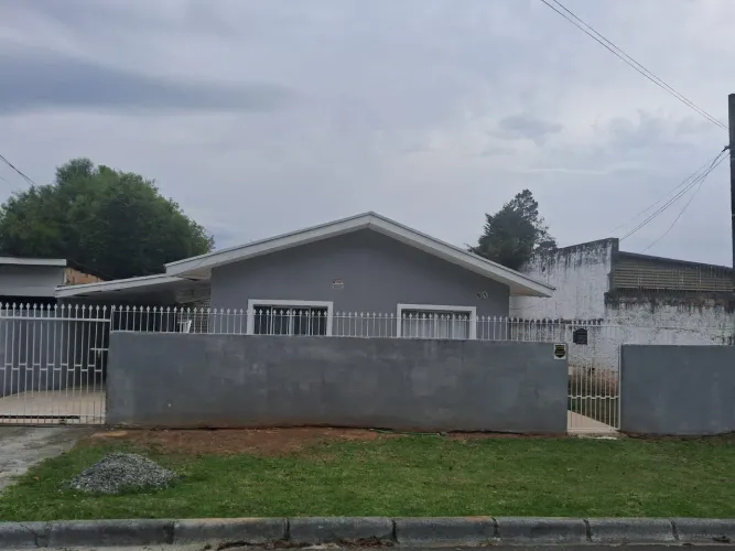 Casa para alugar no Santa Cândida 