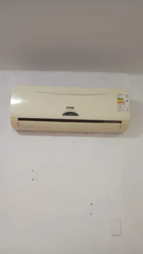 Ar Condicionado York Split - 12000 BTUs