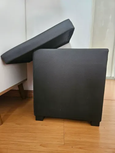 Puf com baú quadrado preto