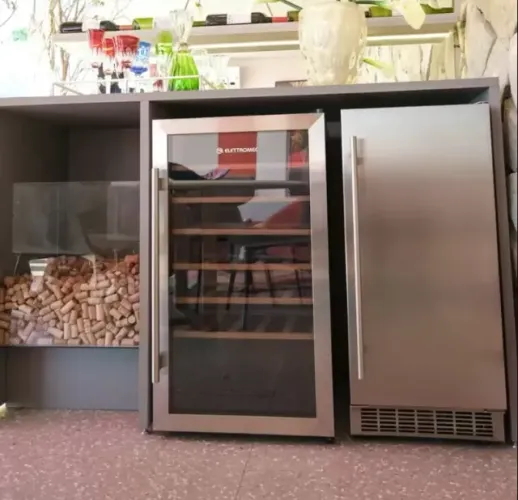 Máquina de Gelo Ice Maker 18Kg Embutir IM-BI-18-XX-1SXA Elettromec