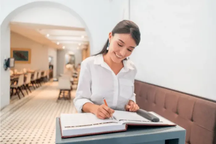 RECEPCIONISTA