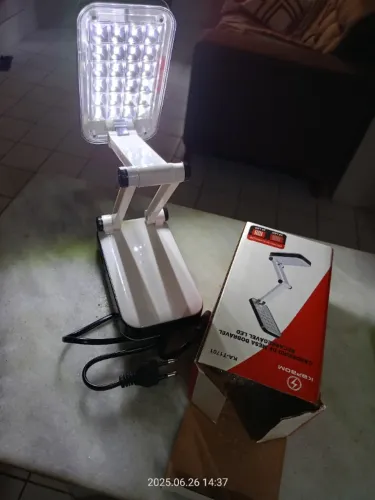 Luminária Portátil Abajur Mesa