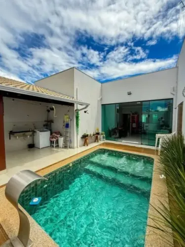 CASA A VENDA NO PARQUE DAS NAÇÕES / D7