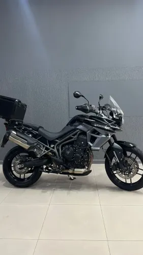 TRIUMPH TIGER 800 XRX