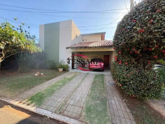 Casa à Venda no Condomínio Recanto Real Sobrado com 4 quartos - zona Sul