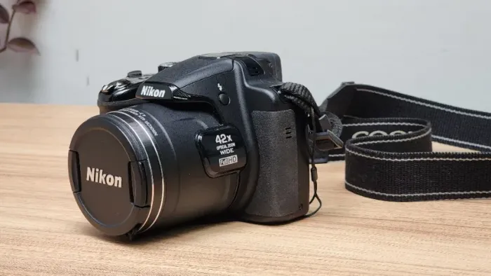 Câmera Nikon P530 - Zoom Óptico de 42x