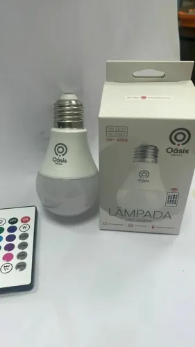 Lâmpada RGB LED com controle remoto