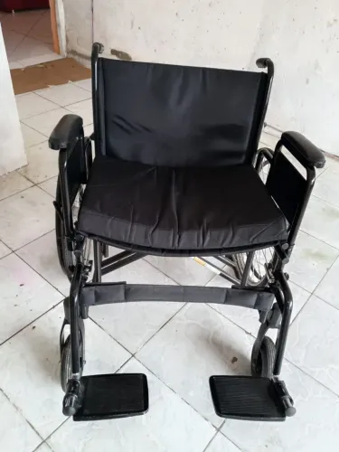 Cadeira de rodas 