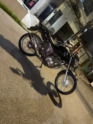 Vendo ou troco por xre bico de pato com torna da minha parte !!