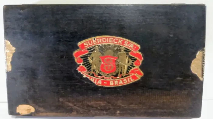 Caixa de Charutos Antiga Suerdieck Bahia Original vazia Para Colecionadores 