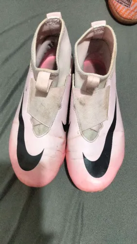 Chuteira Nike de botinha n 37 original