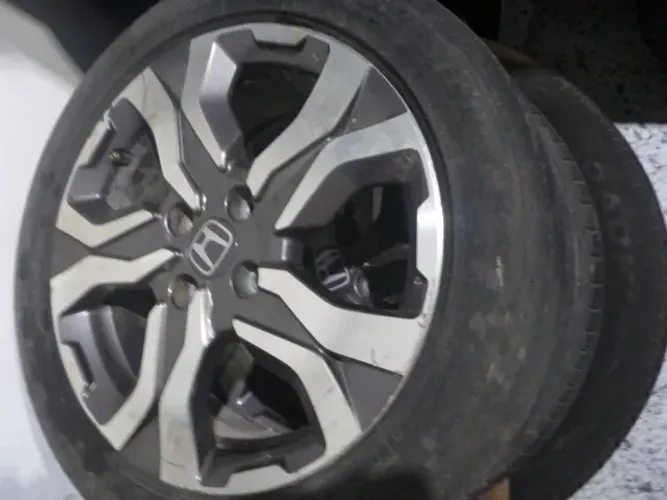 roda honda wrv aro 16 com pneu